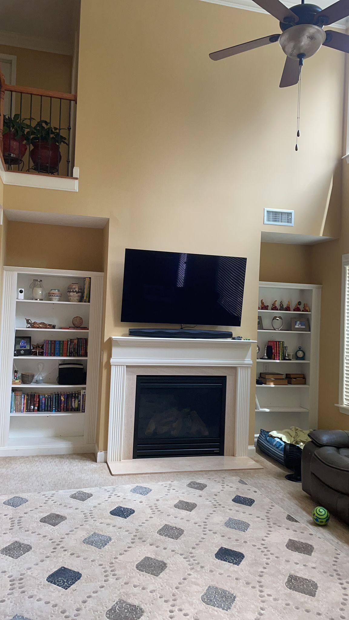 Built-in Cabinets & Bookcase gallery image 6